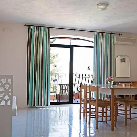 White Dolphin Complex Qawra