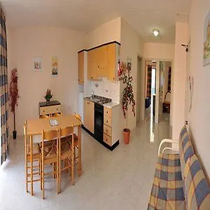 White Dolphin Complex 3* Qawra