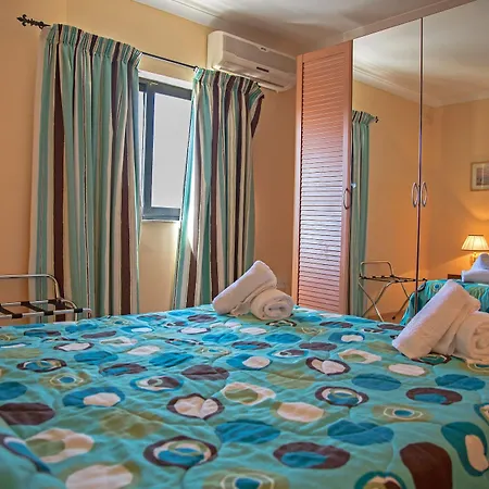 White Dolphin Complex Appart hôtel