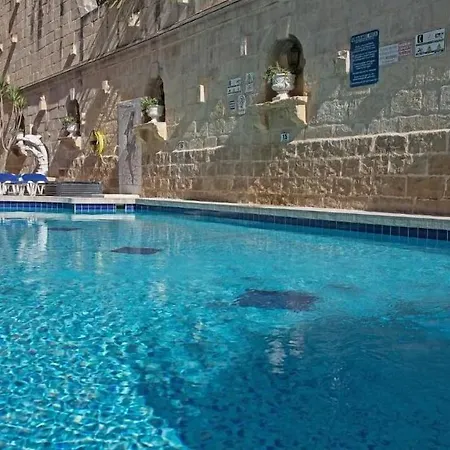 Appart hôtel White Dolphin Complex 3*
