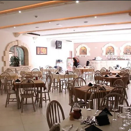 White Dolphin Complex Qawra