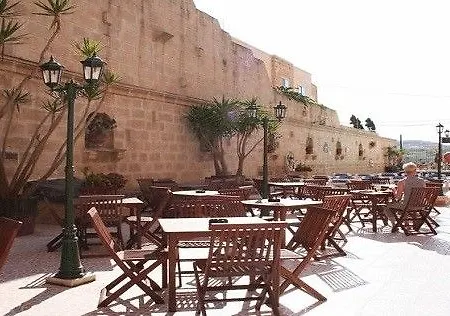 Aparthotel White Dolphin Complex 3*