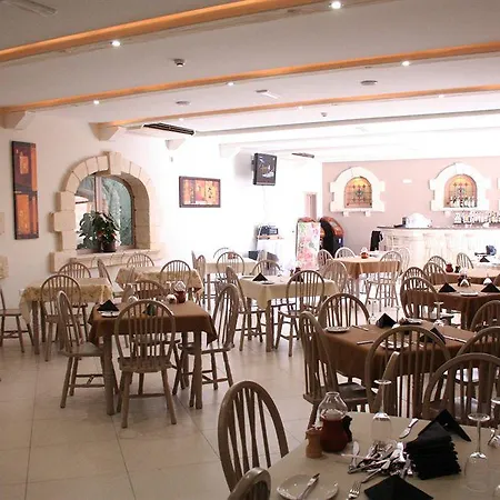 White Dolphin Complex Aparthotel