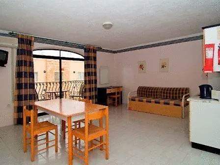 White Dolphin Complex Lejlighedshotel Qawra