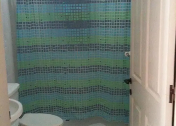 Ξενοδοχείο με διαμερίσματα White Dolphin Complex