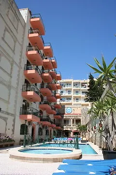 White Dolphin Complex