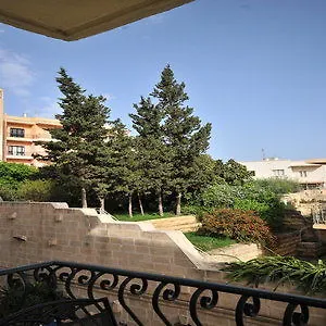 White Dolphin Complex 3* Qawra