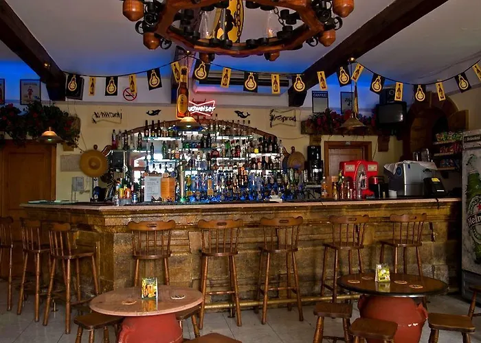 White Dolphin Complex 3*