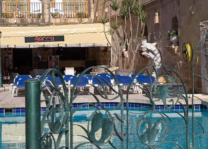 White Dolphin Complex