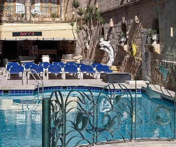 White Dolphin Complex Ξενοδοχείο με διαμερίσματα 3*