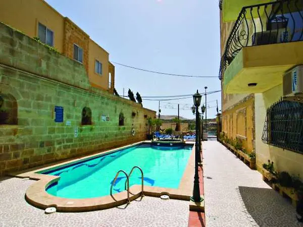 White Dolphin Complex Qawra